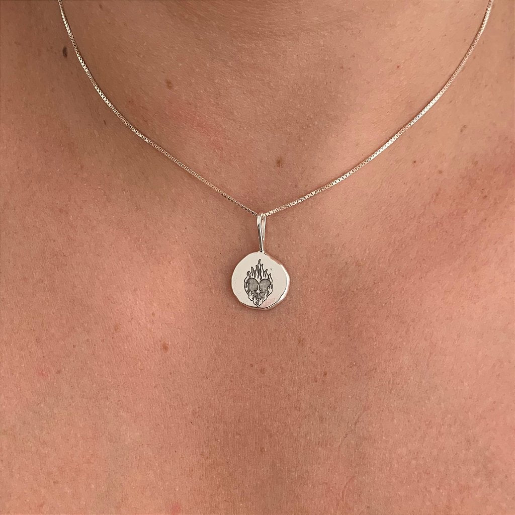 Colar Aelin Coração de Fogo