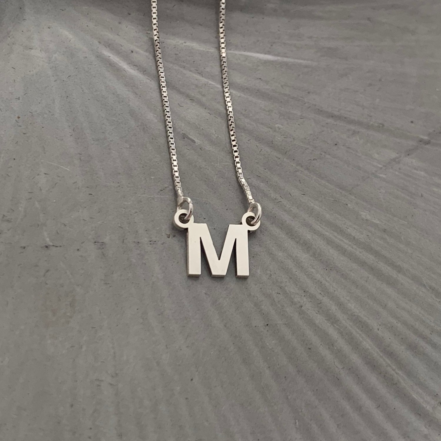 Colar Inicial Personalizado