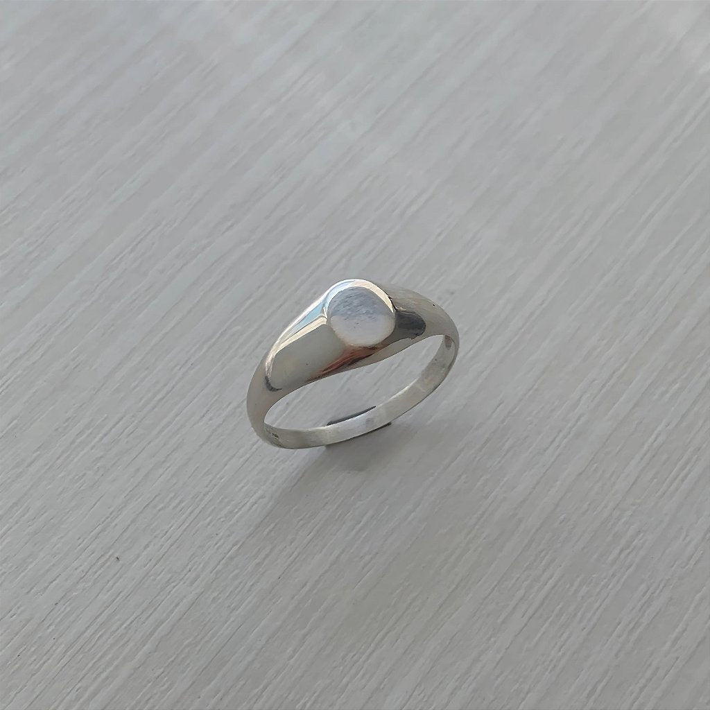 Anel Sinete Redondo em Prata 950 Personalizado