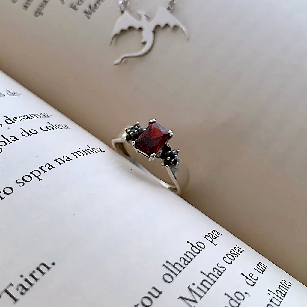 Anel Manon Herança das Treze