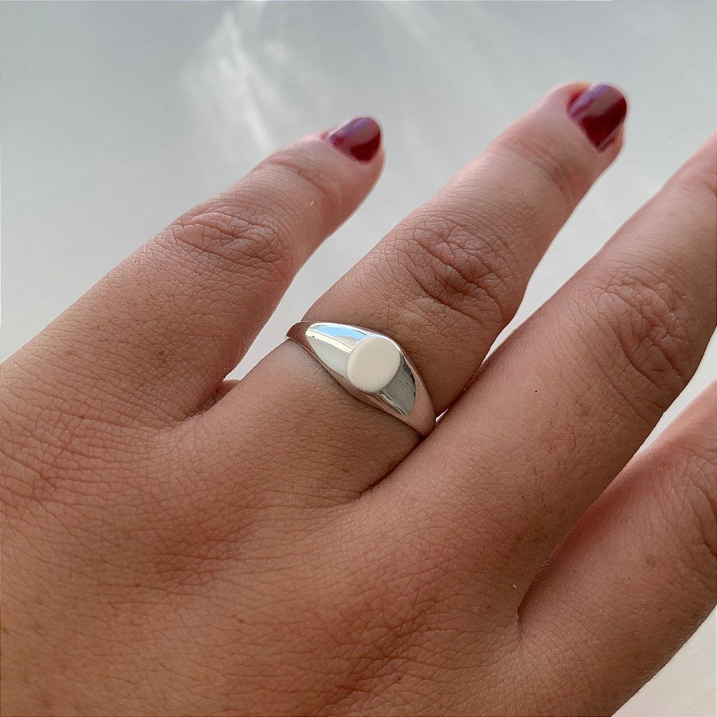 Anel Sinete Redondo em Prata 950 Personalizado