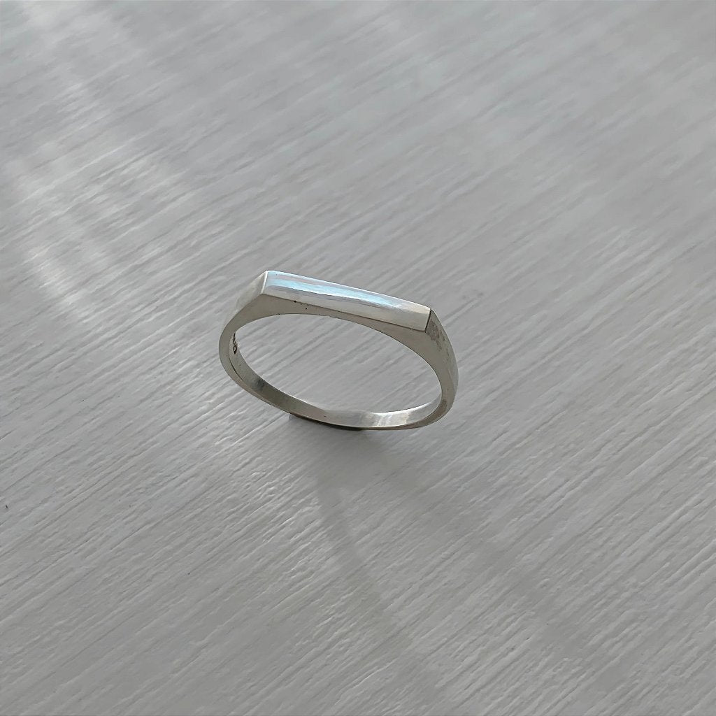 Anel Retangular 2 mm  em Prata Personalizado